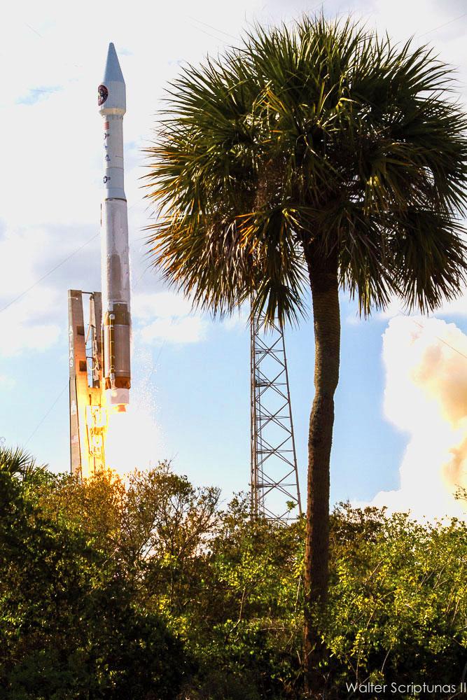 Early missile warning satellite launches from Cape Canaveral